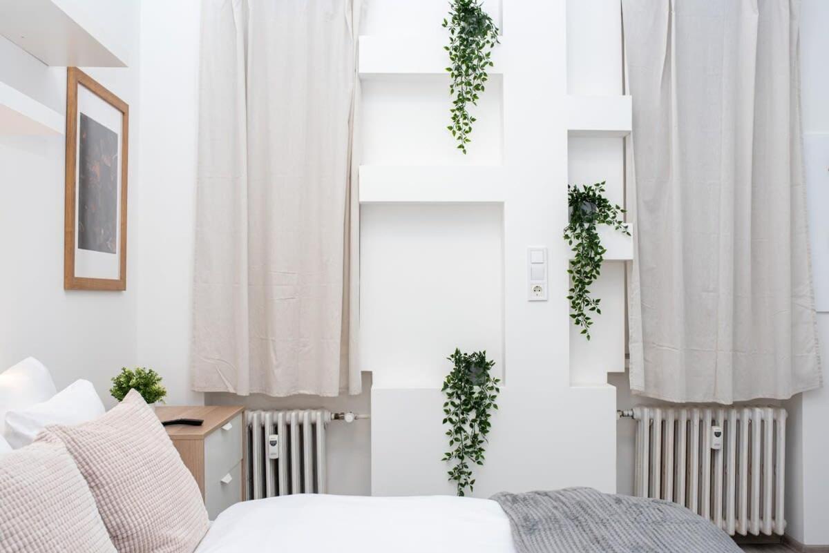 Extra Central - New - Charming Studio Budapest Bagian luar foto