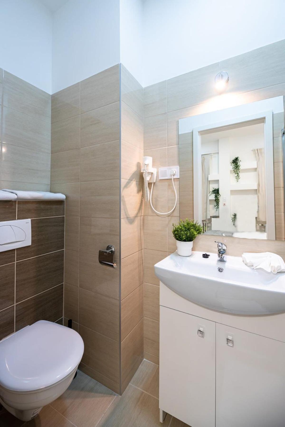 Extra Central - New - Charming Studio Budapest Bagian luar foto